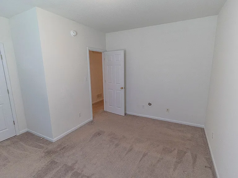3334 Saint Charles Rd — Photo 20