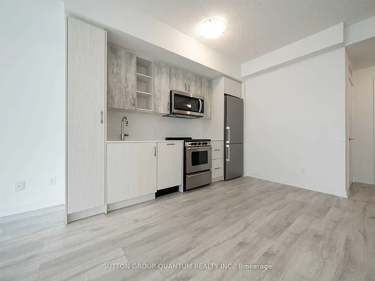251 Manitoba St #614 — Photo 2