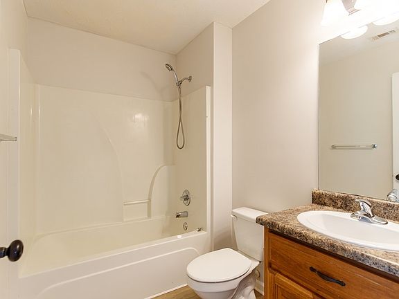 5th image of 4865 Stonewall Cir