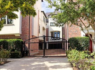 3904 Driscoll St, Houston, TX 77098