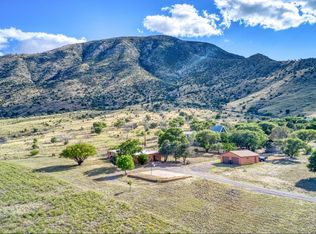 5820 E Prince Placer Rd, Hereford, AZ 85615