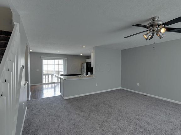 3rd image of 5944 Bridgehampton Dr Unit 63