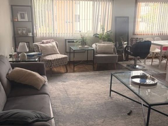 2nd image of 191 Island Park Dr NE #19108
