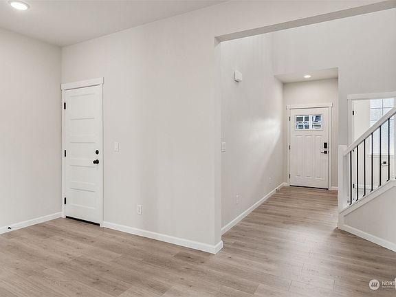 5th image of 12027 126th Avenue Ct E #16