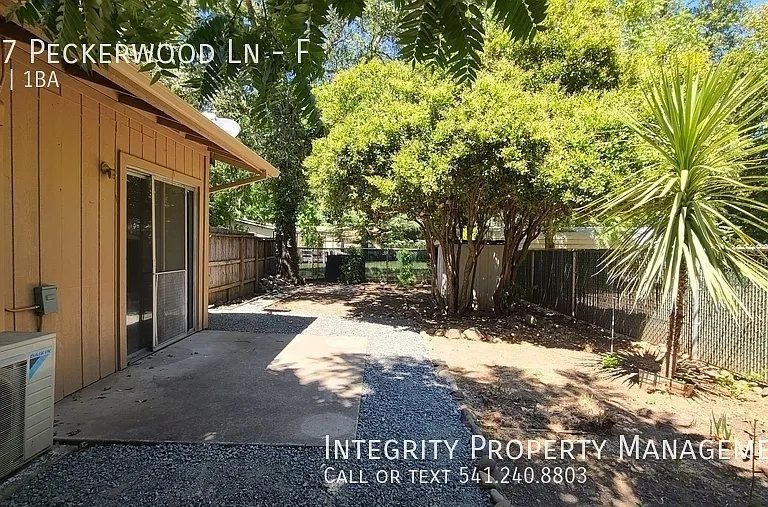 157 Peckerwood Ln #F — Photo 13