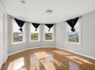28 Minot St #1, Lynn, MA 01905