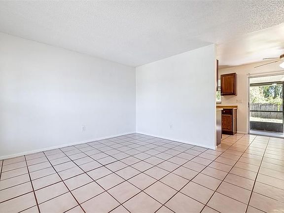 5th image of 14221 Village View Dr