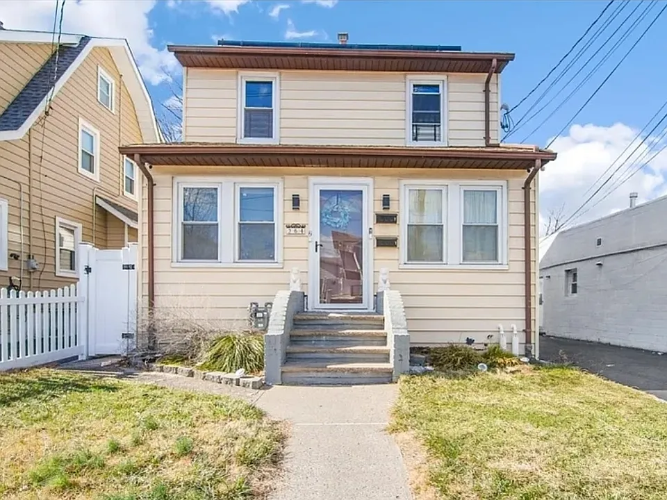 264 Union St #2