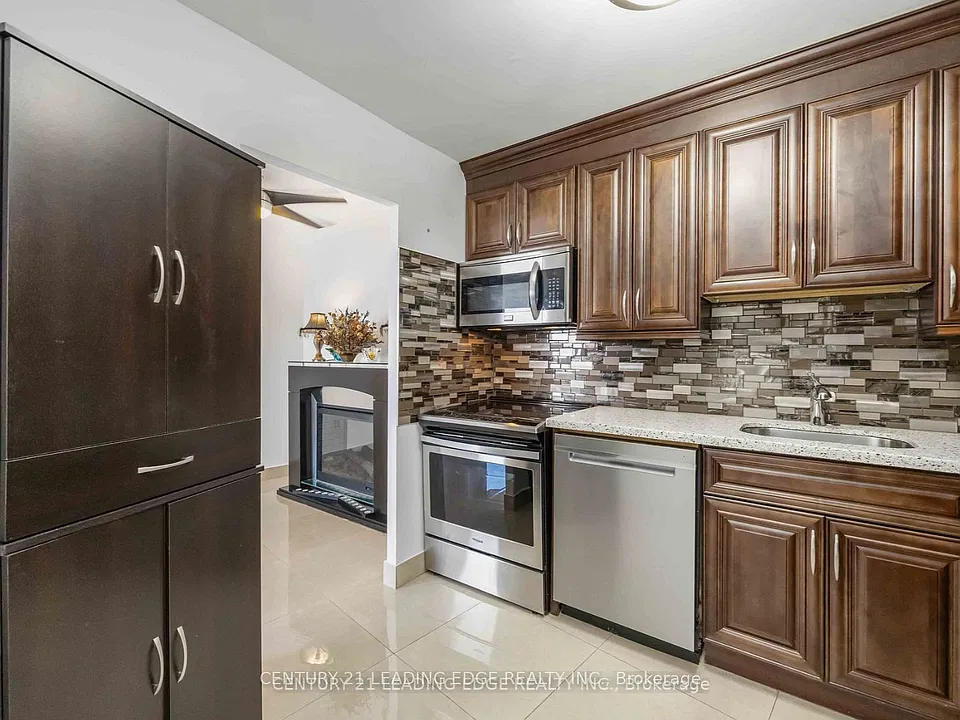 330 Dixon Rd #2403