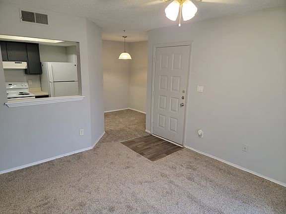 5th image of 4630 Central Ave #C855610b9