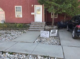 464 Roosevelt Ave Suite 2B, Freeport, NY 11520