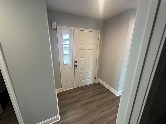 5th image of 20 Redhook Bay Dr