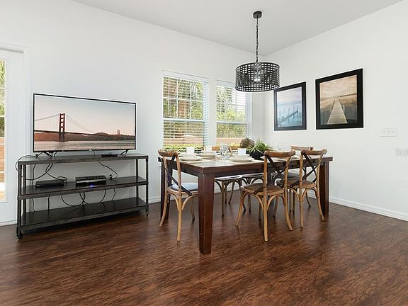 3rd image of 5352 Diplomat Ct #101