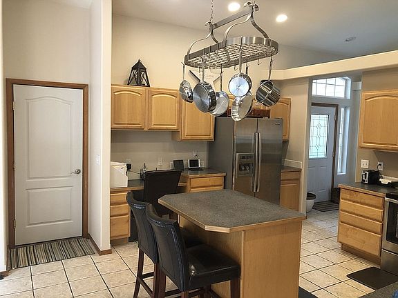 3rd image of 9563 Vernal Ave SE