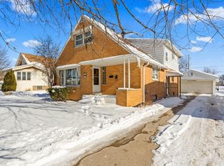 2410 S 68th St, Milwaukee, WI 53219