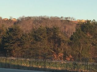 8855 Balata Dr, Ooltewah, TN 37363