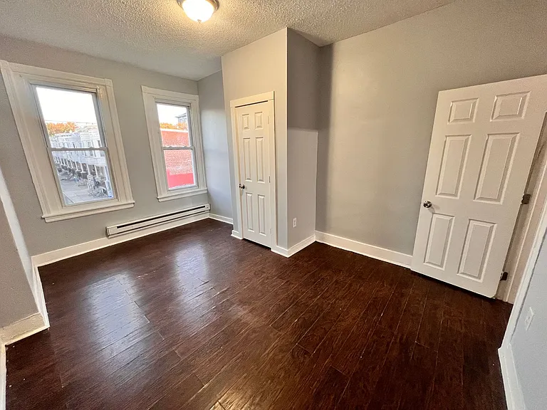233 N Ramsey St — Photo 19