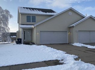 105 Sandra Ct, Normal, IL 61761