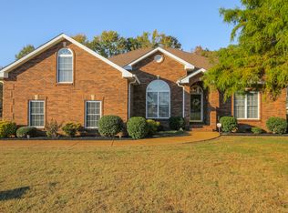 3732 Legacy Dr, Springfield, TN 37172
