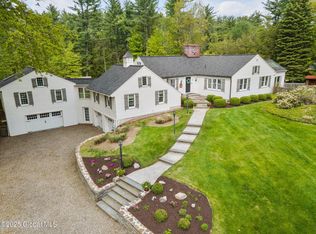 93 Font Grove Rd, Slingerlands, NY 12159