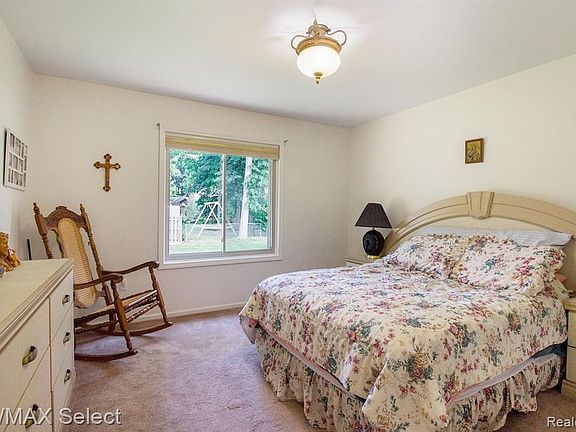 5th image of 5178 Wyndemere Sq