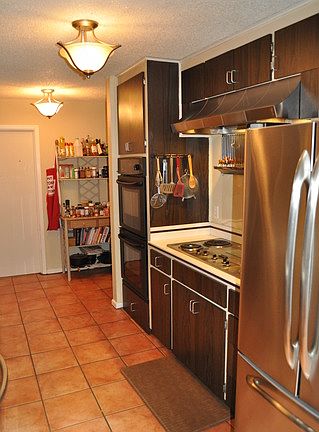 4th image of 8415 Indian Creek St