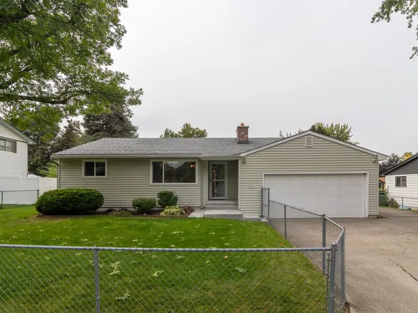 816 S Bannen Rd, Veradale, WA 99037