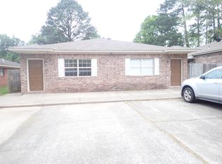 301 Helen St #A, Conway, AR 72034