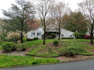 213 Waters Edge, Valley Cottage, NY