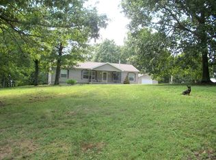 140 Picnic Hill Loop, Irvine, KY 40336