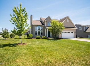 5856 Scarsdale Dr SW, Wyoming, MI 49418