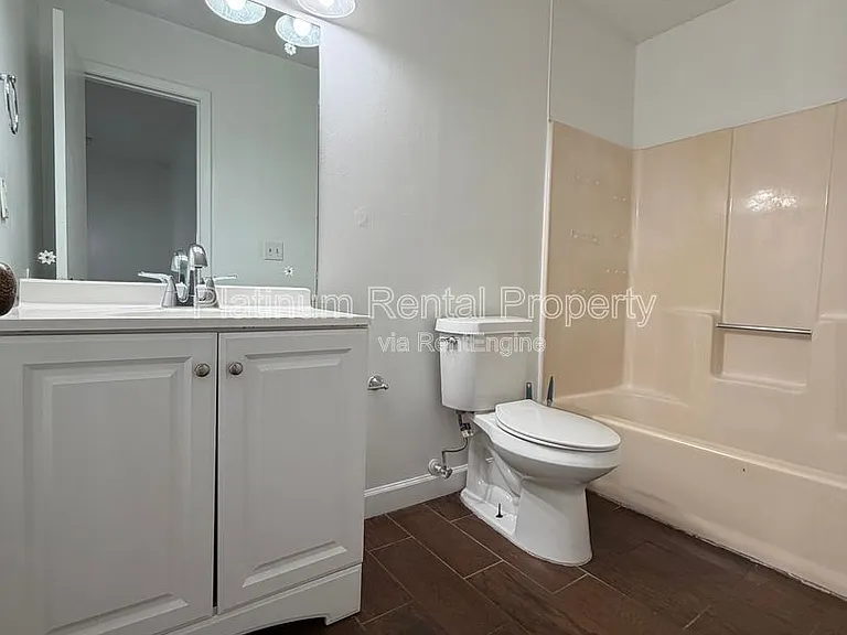3282 Highpoint Ct — Photo 13
