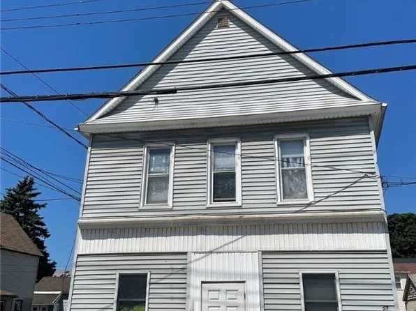 57 Center St, Buffalo, NY 14218