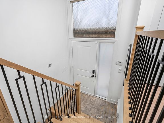 4th image of 155 Plunkett Rd