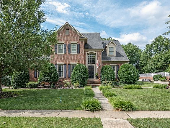 3rd image of 10028 Lampkin Way