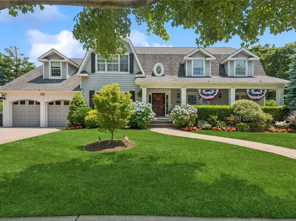 11 Virginia Avenue, Rockville Centre, NY 11570