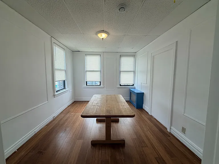 266 Jericho Tpke #2F — Photo 8