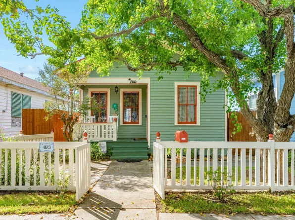 4123 Avenue Q, Galveston, TX 77550