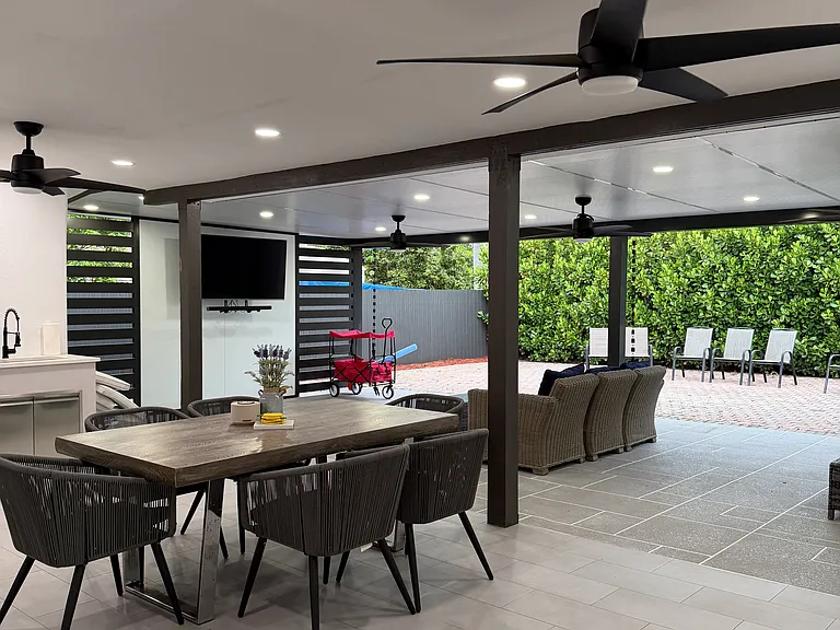 5210 Floridan Ave — Photo 18