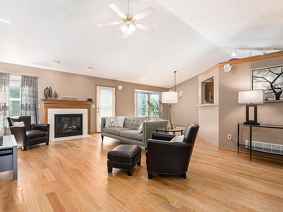 5th image of 1138 Tidewater Ct