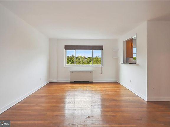 5th image of 116 Lee Ave APT 508