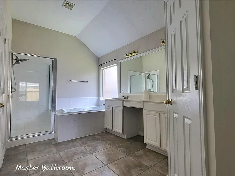 5631 Beaver Pass Ln — Photo 10