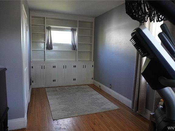 4th image of 116 Grove St