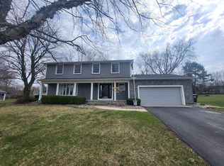 520 Meadowbrook Dr, Adrian, MI 49221