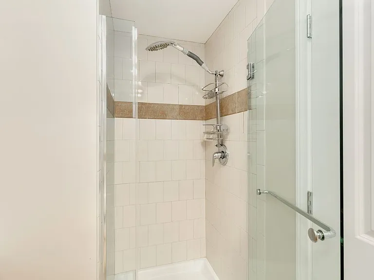 850 Beech St #1203 — Photo 13