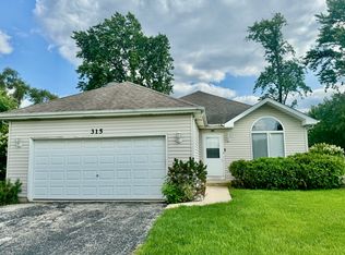 315 E Fullerton Ave, Glendale Heights, IL