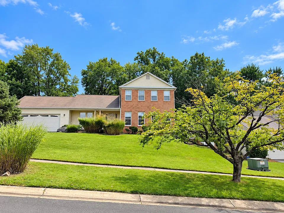 13205 Rippling Brook Dr