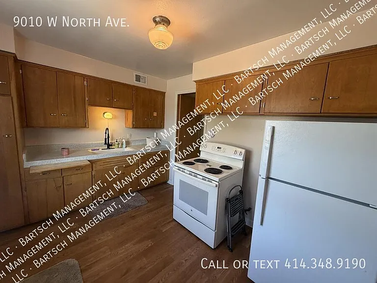 9010 W North Ave — Photo 5
