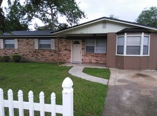 7464 Wheat Rd, Jacksonville, FL 32244