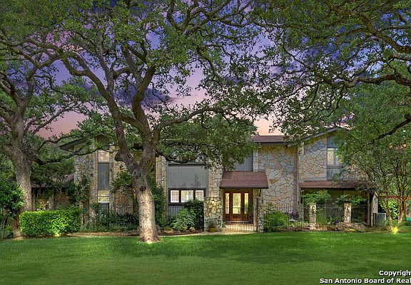 5th image of 28530 Royal Ascot Dr